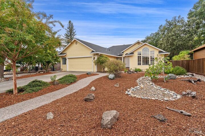 6167 Tamara Lane  Windsor CA 95492 photo