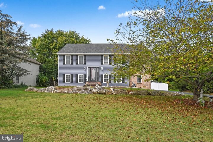 Property Photo:  113 Windsock Way  PA 17557 