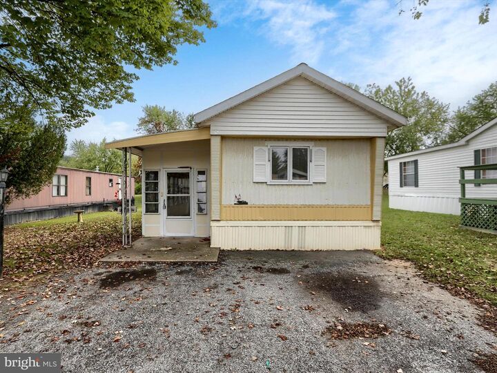 Property Photo:  10 Cypress Lane  PA 17015 