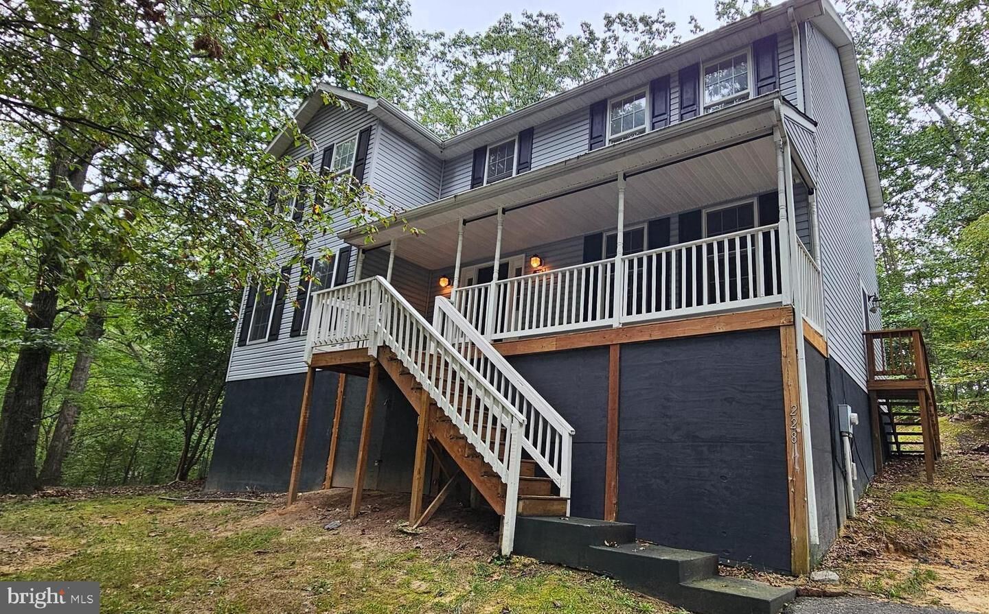 Property Photo:  228 Thunderbird Drive  MD 20657 