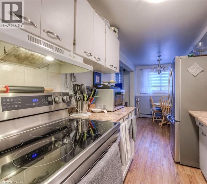 Property Photo:  1250 Duke Street 13  ON N3H 3V7 