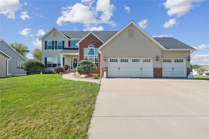 2140 Newcastle Road  Marion IA 52302 photo