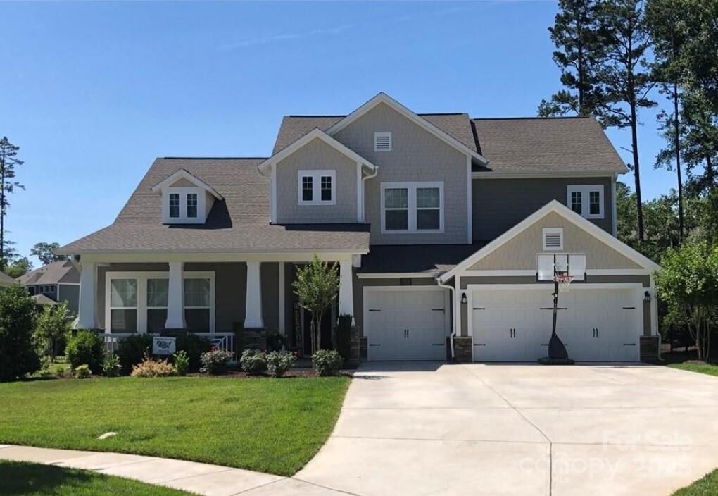 Property Photo:  11332 Savannah Grove Drive NW  NC 28078 