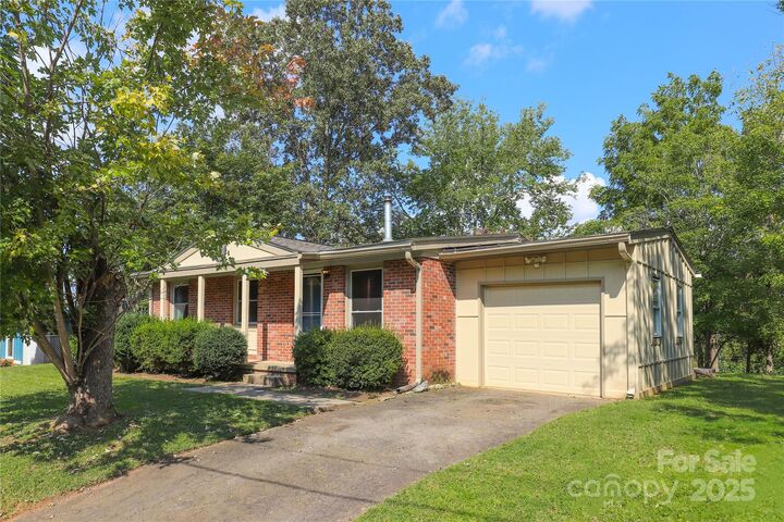 Property Photo:  65 First Street  NC 28803 