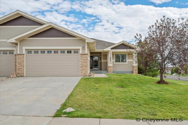 6901 Pointe Pinnacle  Cheyenne WY 82009 photo