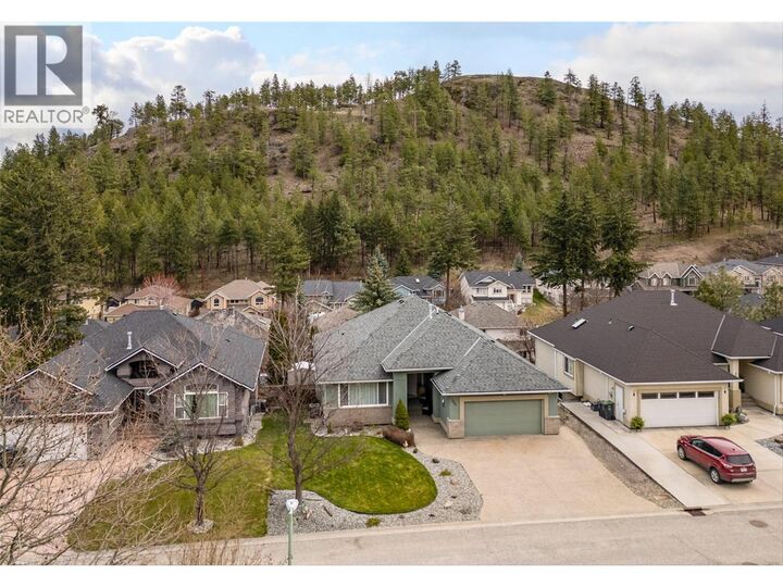 Photo de la propriété:  355 Woodpark Crescent  BC V1V 2L4 