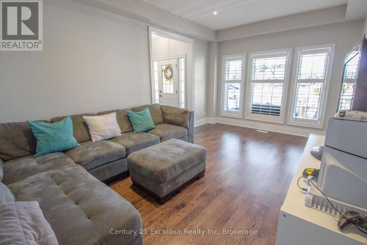 Photo de la propriété:  31 Aitken Court  ON N1M 0C8