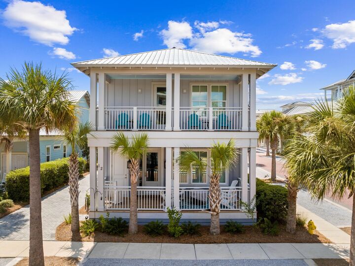 Property Photo:  12 The Greenway Loop  FL 32461 