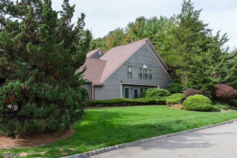 Property Photo:  7 New Bedford Rd H  NJ 07480 