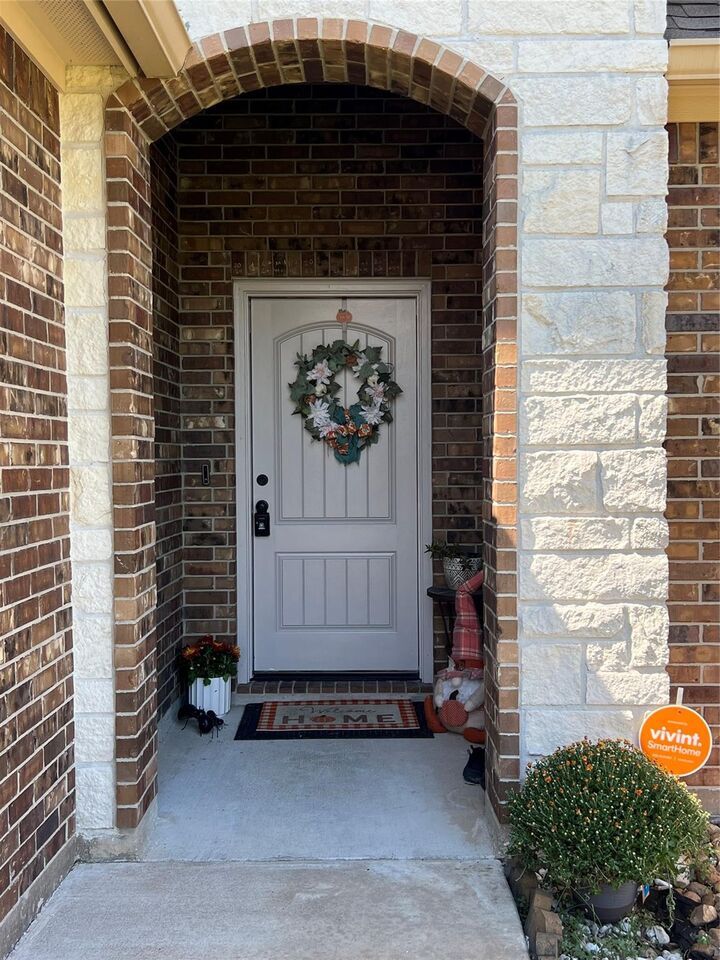 Property Photo:  4 Rose Court  TX 77515 