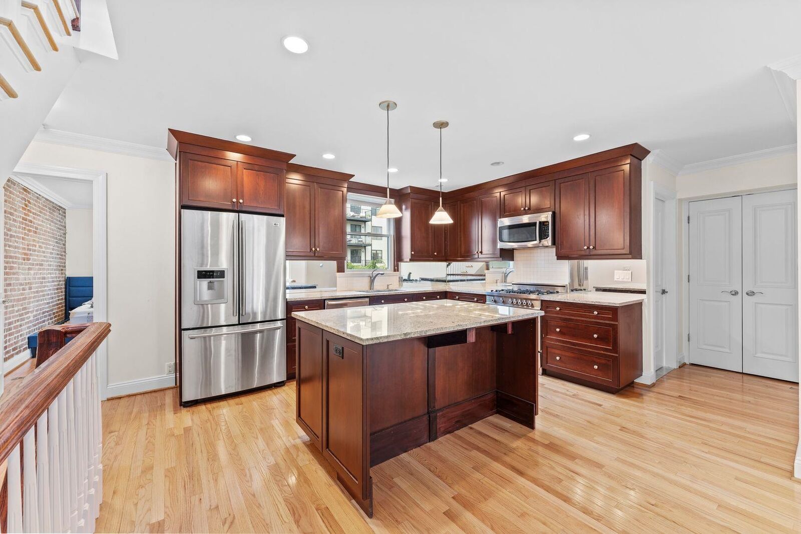 Property Photo:  326 Park Ave 2  NJ 07030 