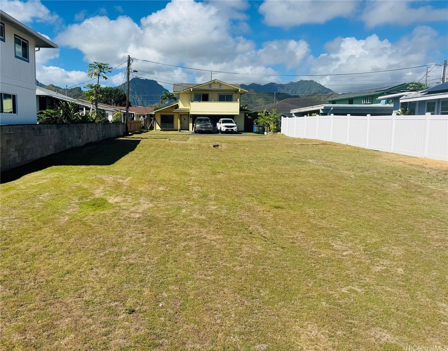 Property Photo:  431 Kalama Street C  HI 96734 