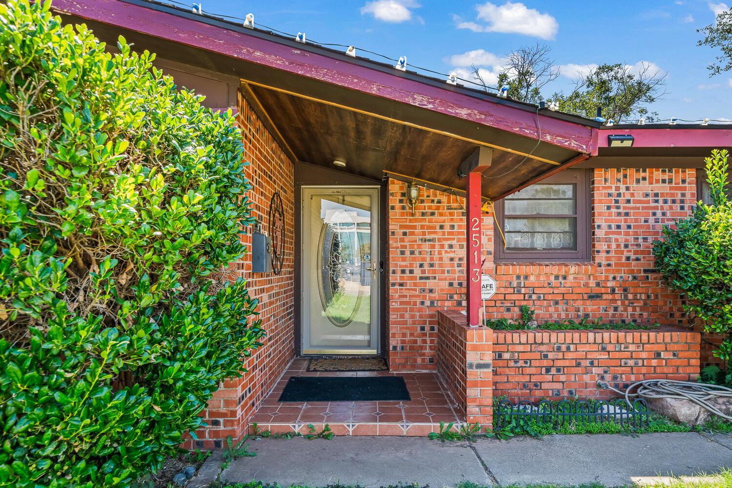 Property Photo: 2513 52nd Street TX 79413