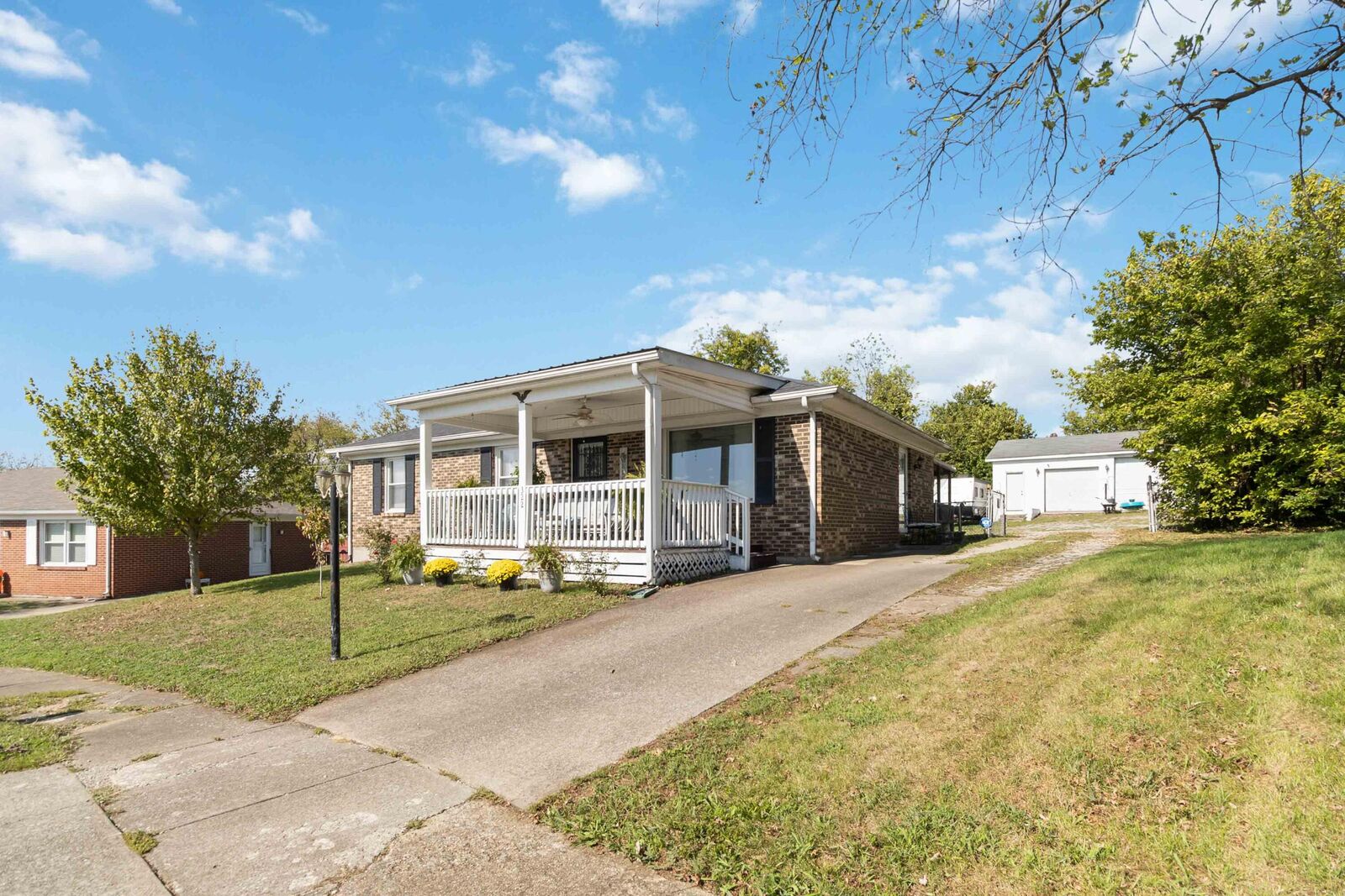 Property Photo: 322 Foxwood Drive KY 40356