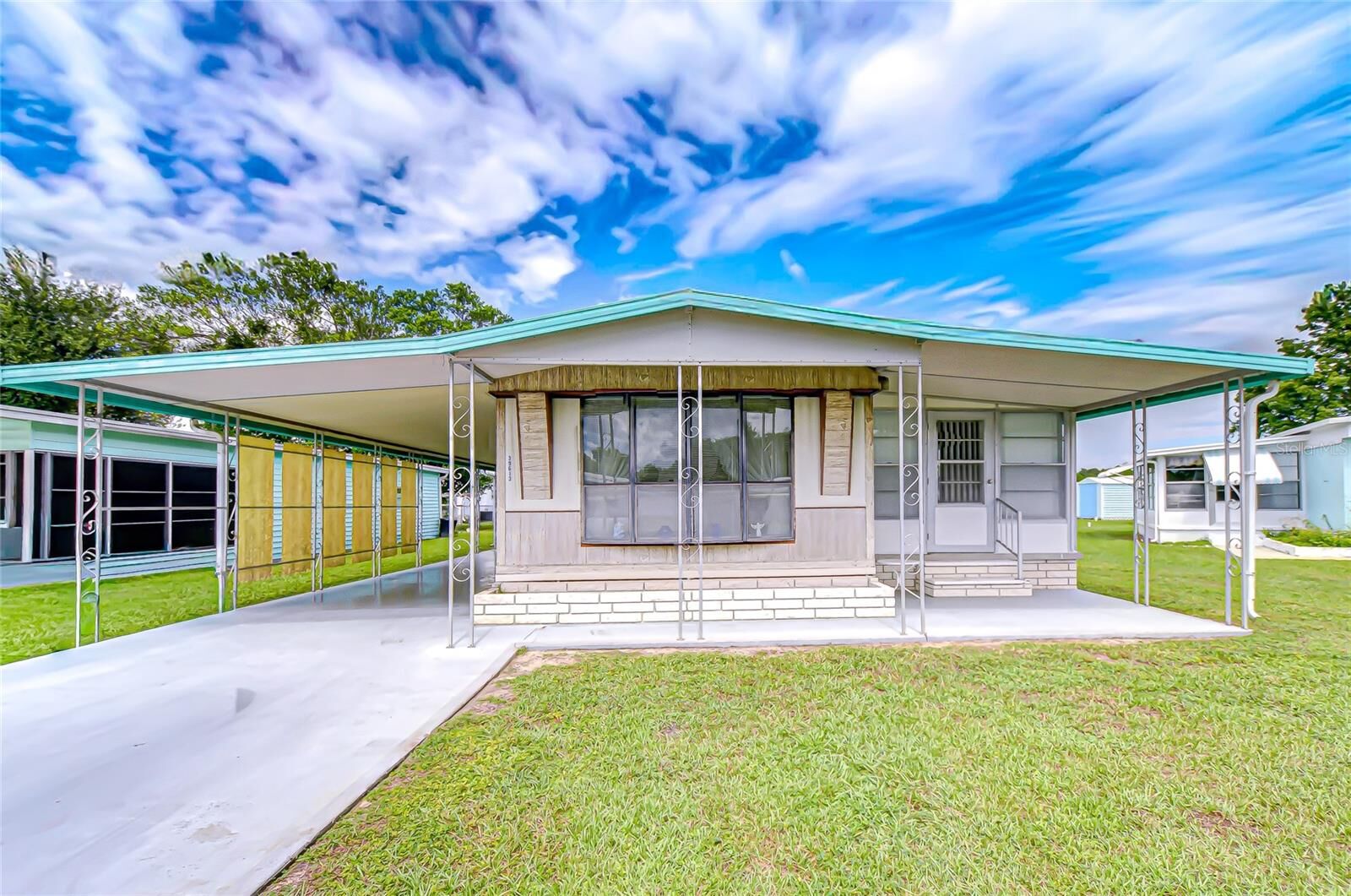 Property Photo: 39613 Sterling Drive FL 33542