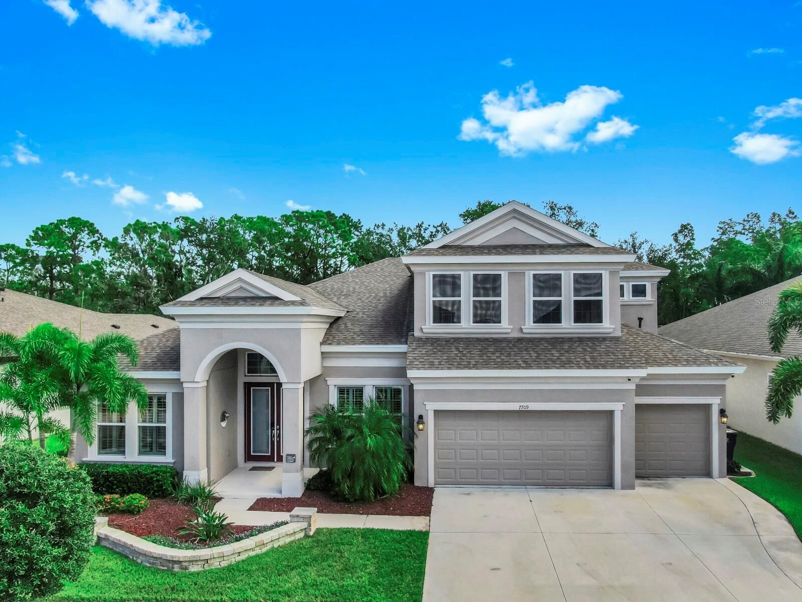 Property Photo:  7709 Paradiso Drive  FL 33572 