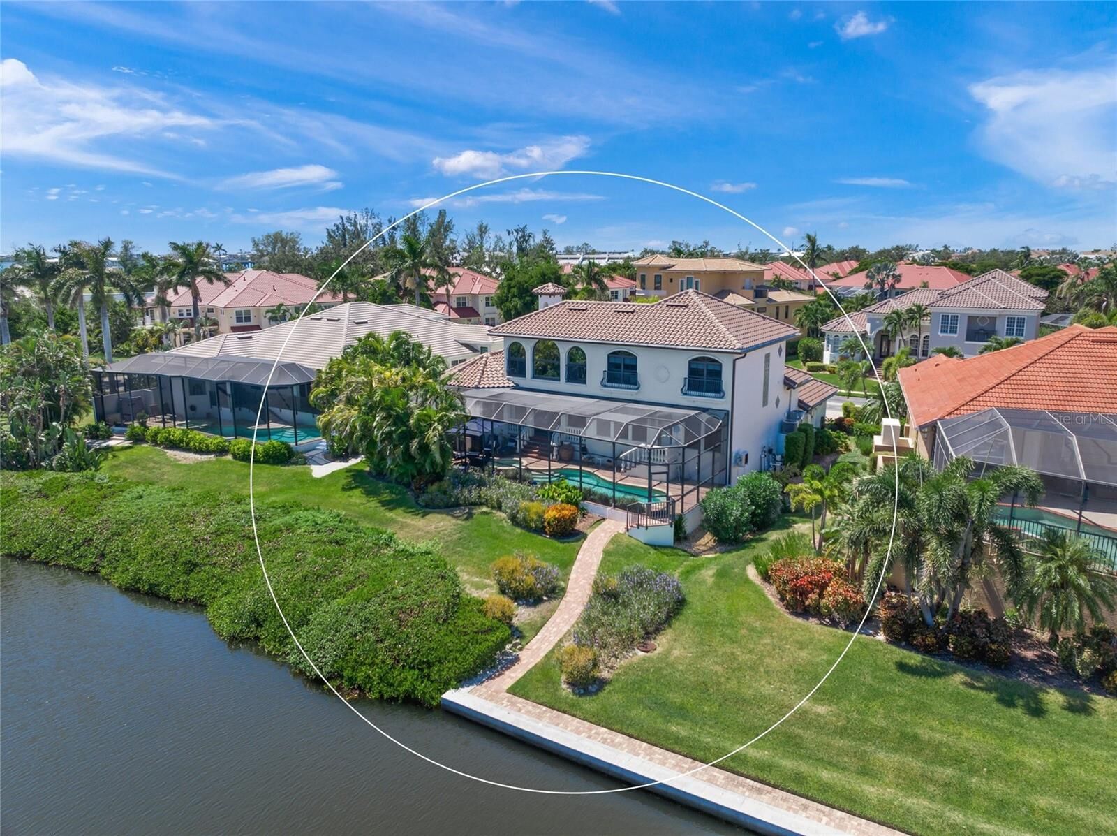 Property Photo: 12509 Safe Harbour Drive FL 34215