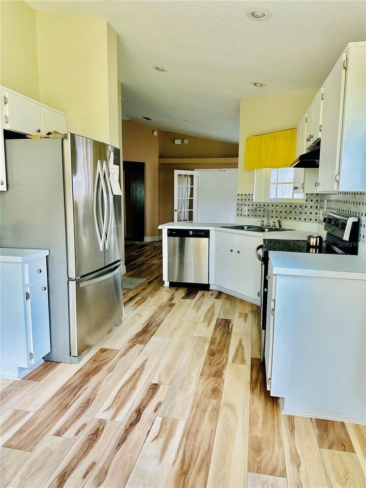 Property Photo: 1339 Daniels Cove FL 34787
