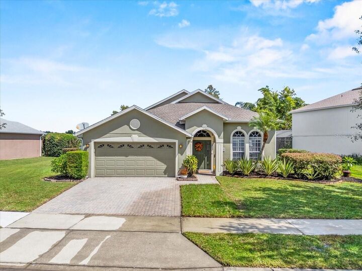 6523 Lake Pembroke Place  Orlando FL 32829 photo