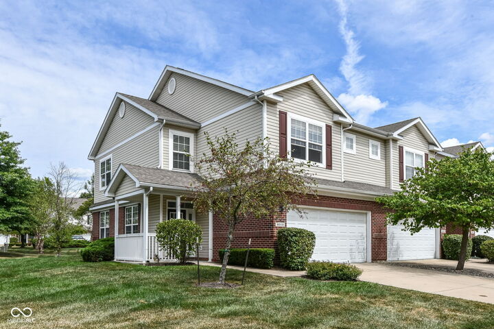 Property Photo:  4012 Weston Pointe Drive  IN 46077 