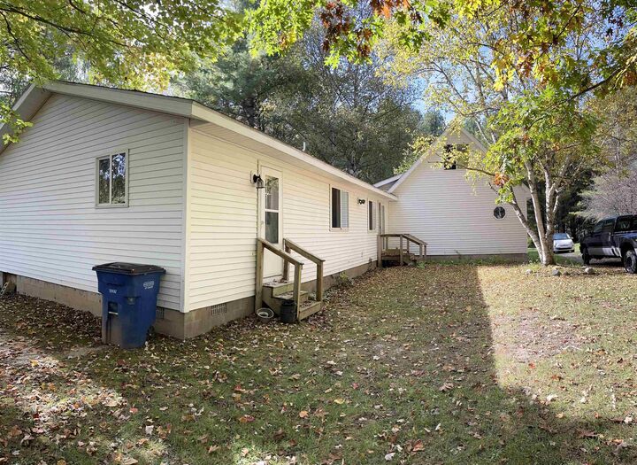 2670 Bass Lake Street  Lupton MI 48635 photo