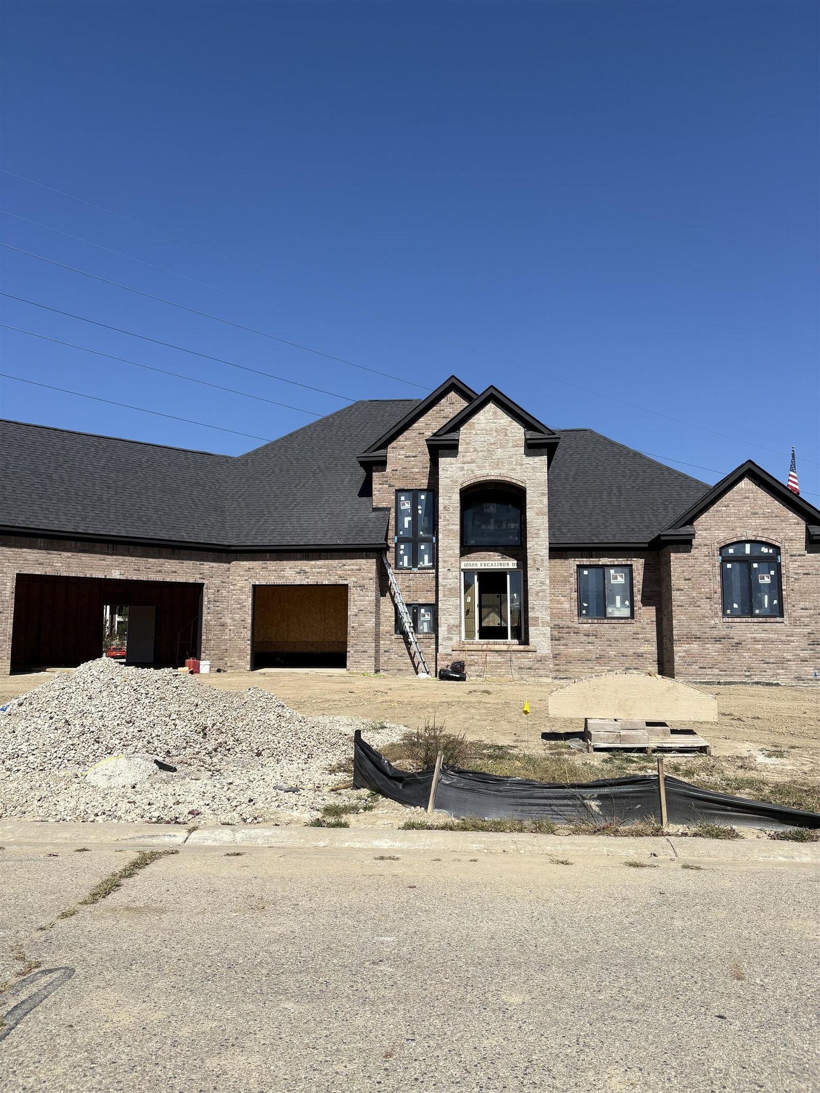 Property Photo:  10505 Excalibur Drive  MI 48315 