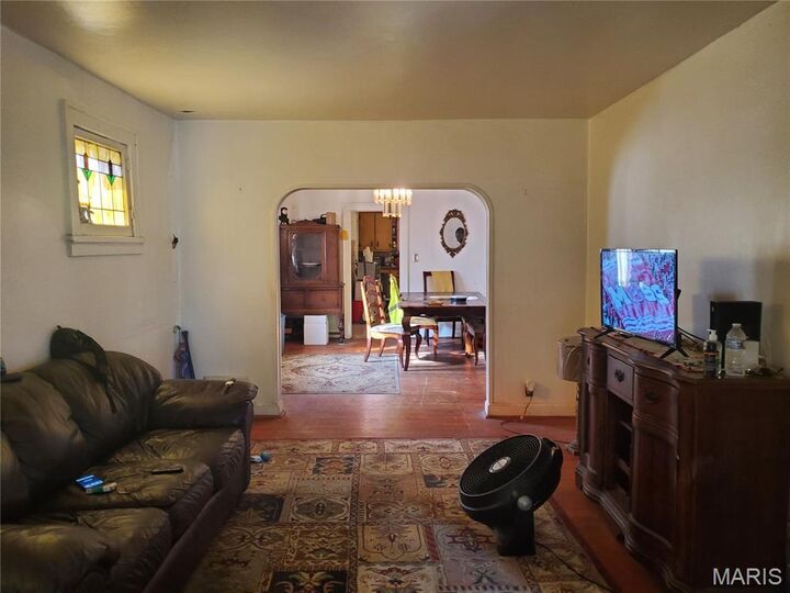 Property Photo:  1924 Bond Avenue  IL 62207 