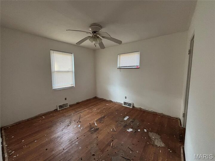 Property Photo:  128 Freedom Drive  IL 62226 