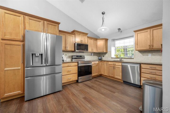 Property Photo:  12924 Autumn View Drive  MO 63146 