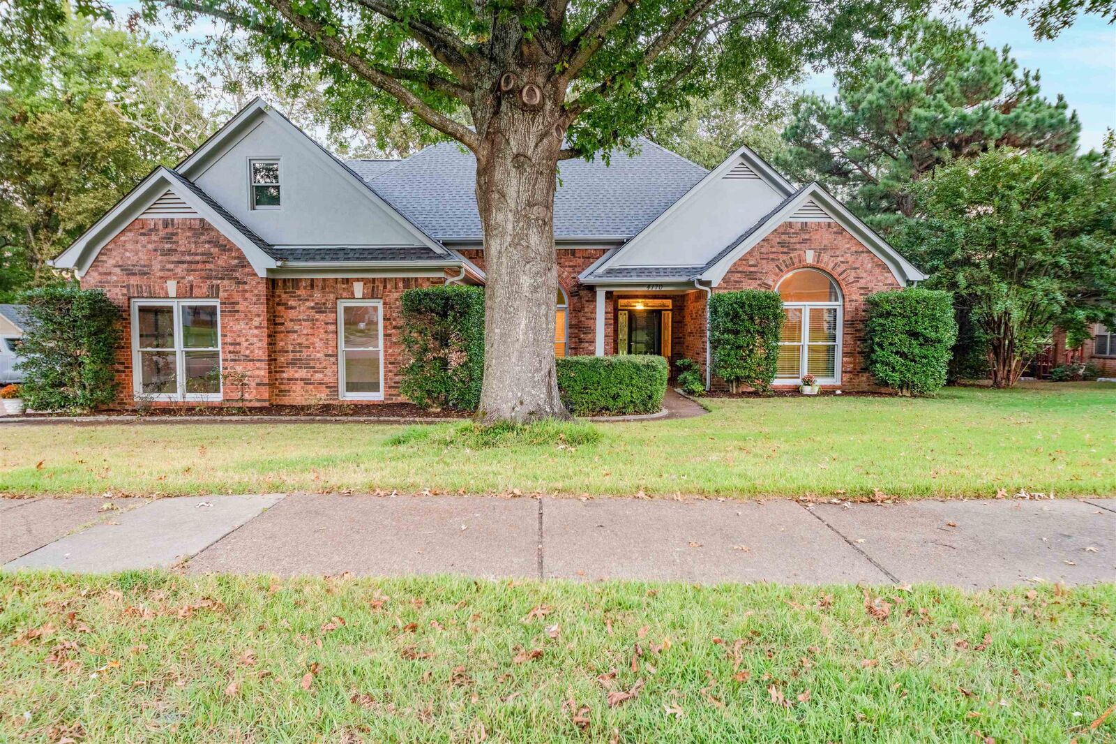 Property Photo: 4170 Calla Dr TN 38135