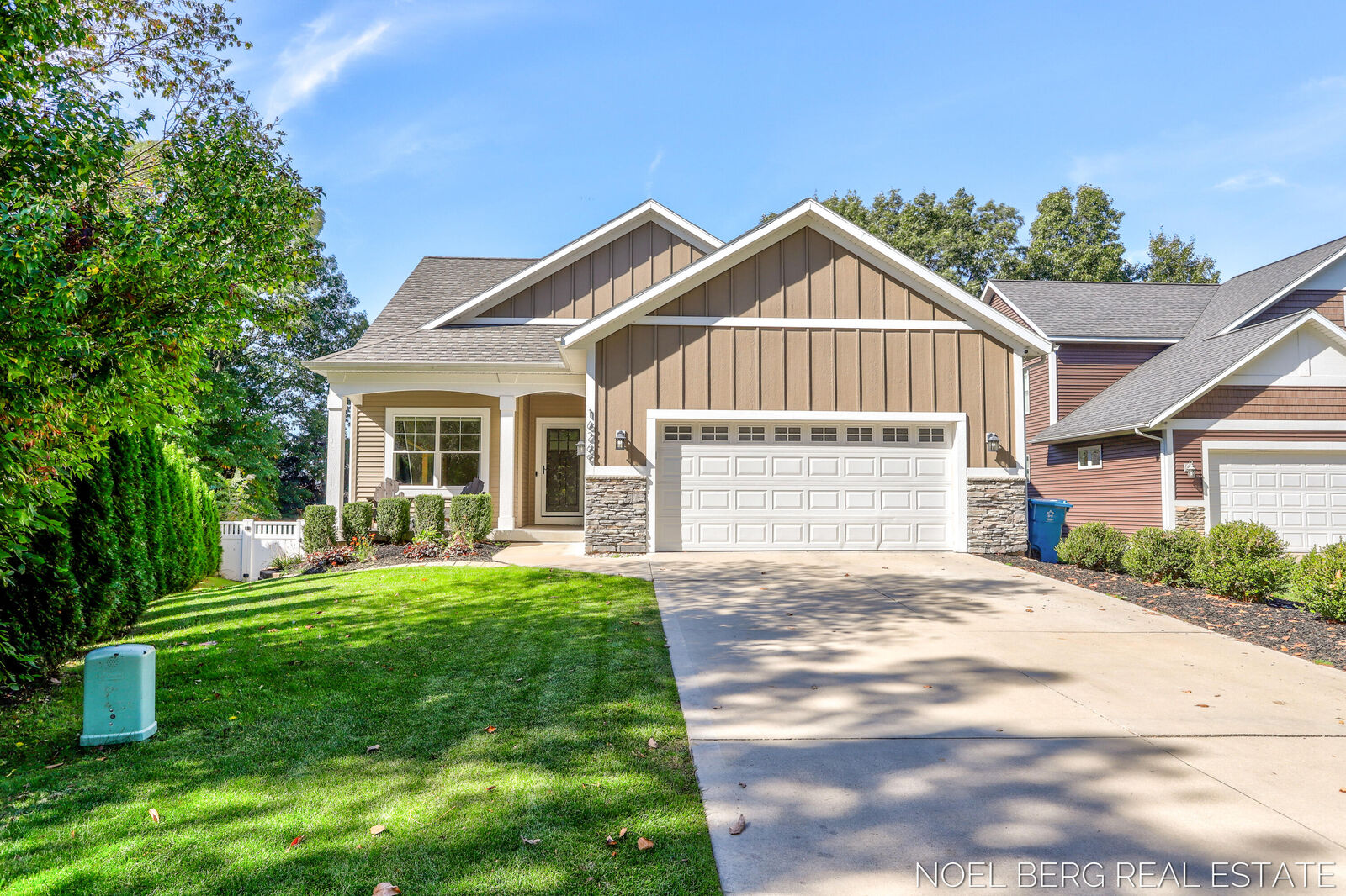 Property Photo: 16269 Heron Drive MI 49456