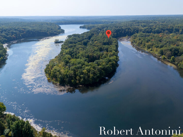 Property Photo:  14111 Thompson Drive NE  MI 49331 