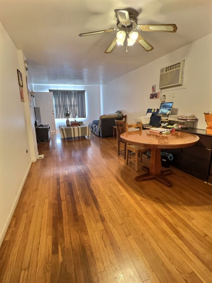Property Photo: 2628 S Union Avenue IL 60616
