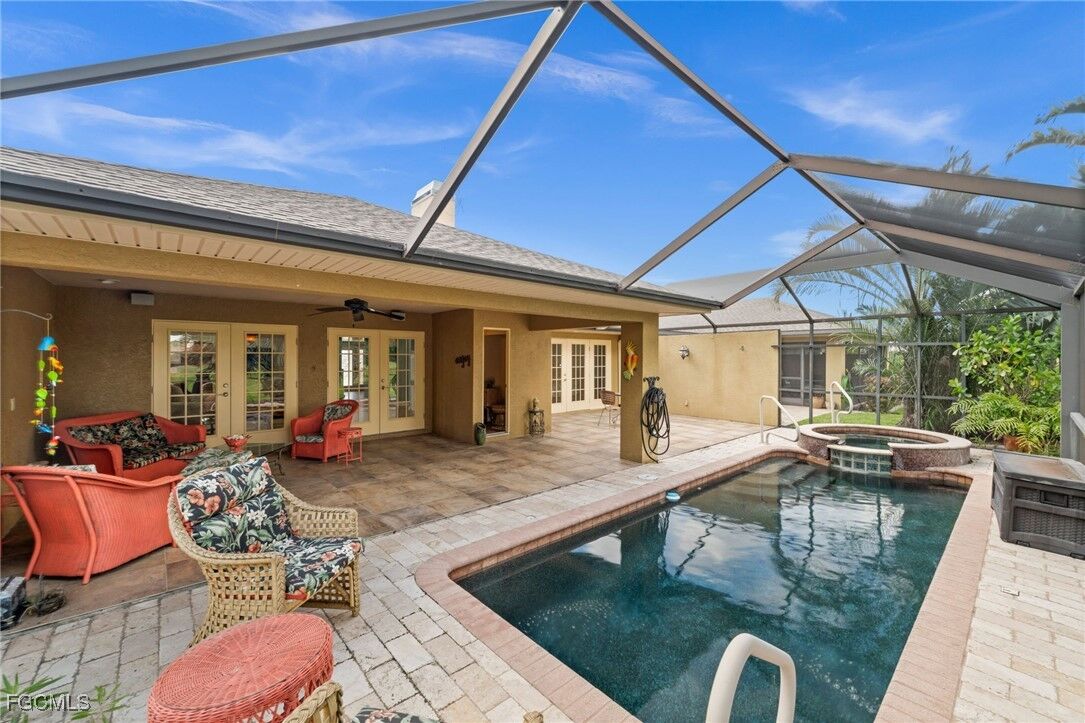 Property Photo:  5879 Littlestone Court  FL 33903 