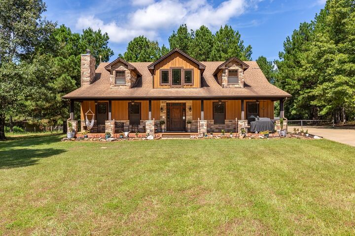 Property Photo:  5848 (2) Fm 1751  TX 75930 