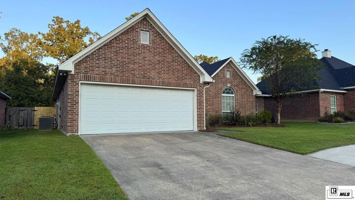 Property Photo: 111 Creole Lane LA 71291