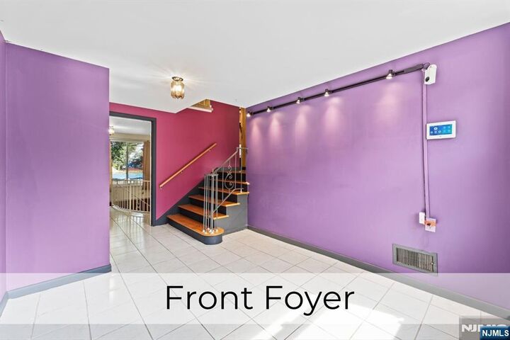 Property Photo:  365 Henley Avenue  NJ 07646 