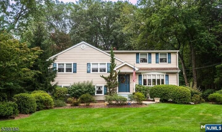 240 Cottage Road  Wyckoff NJ 07481 photo