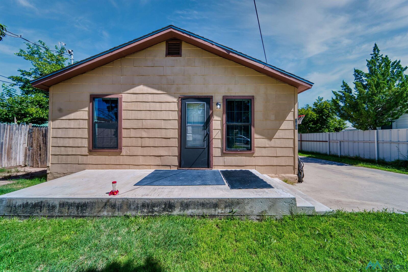 Property Photo:  108 S Fifth Street  NM 88220