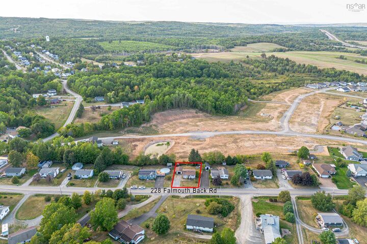 Property Photo: 228 Falmouth Back Road NS B0P 1P0