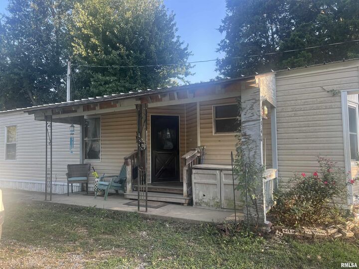 Property Photo:  15940 Old Centralia Lane  IL 62864 