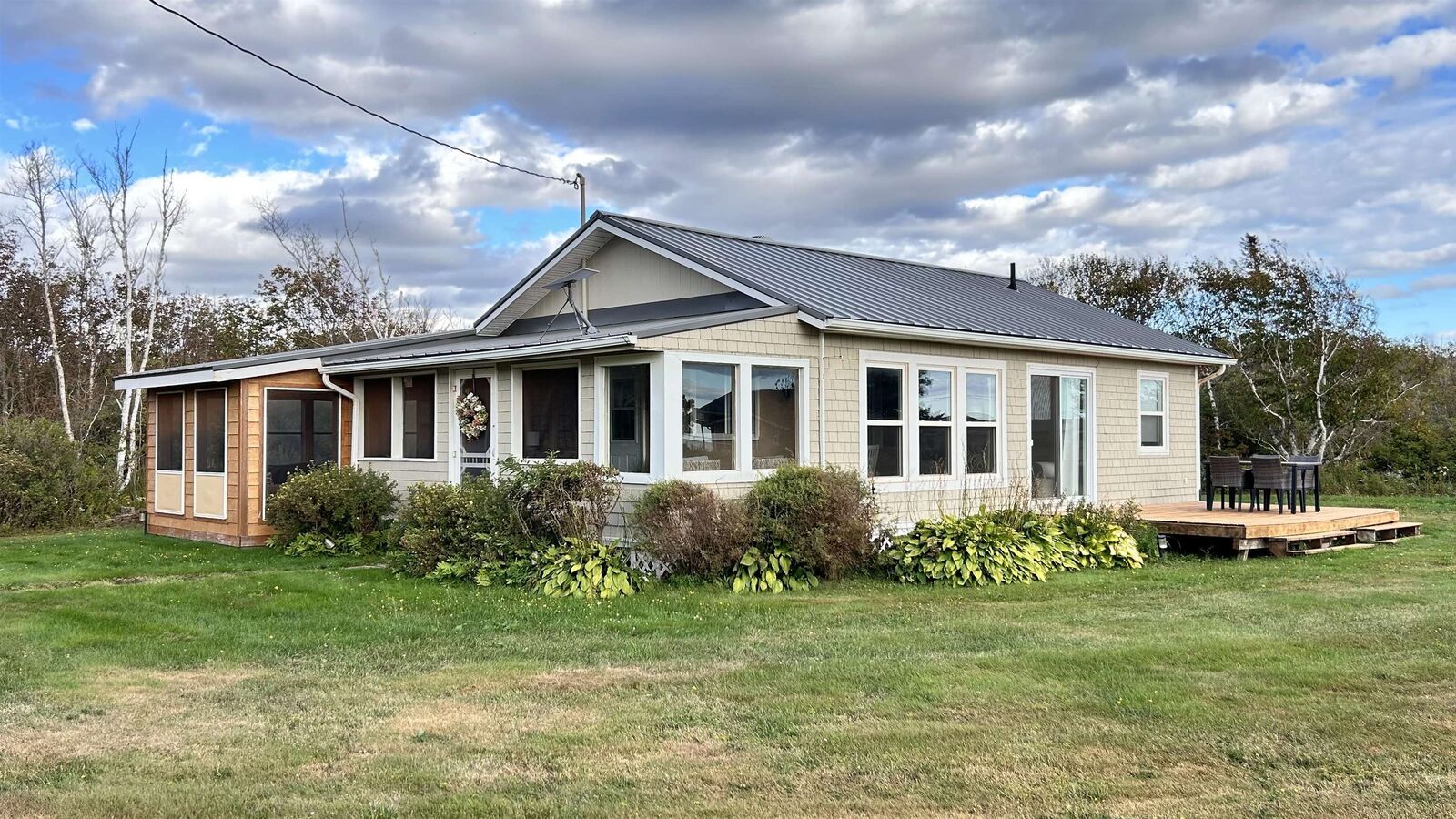 Property Photo:  57 Hummingbird Crescent  PE C0B 1C0 