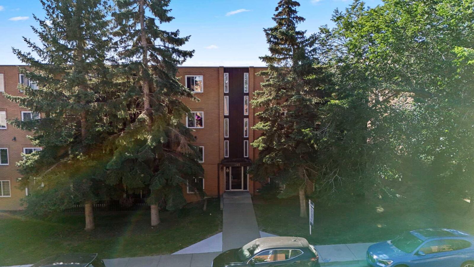 Property Photo:  507 57 Avenue 308  AB T2V 0H3 