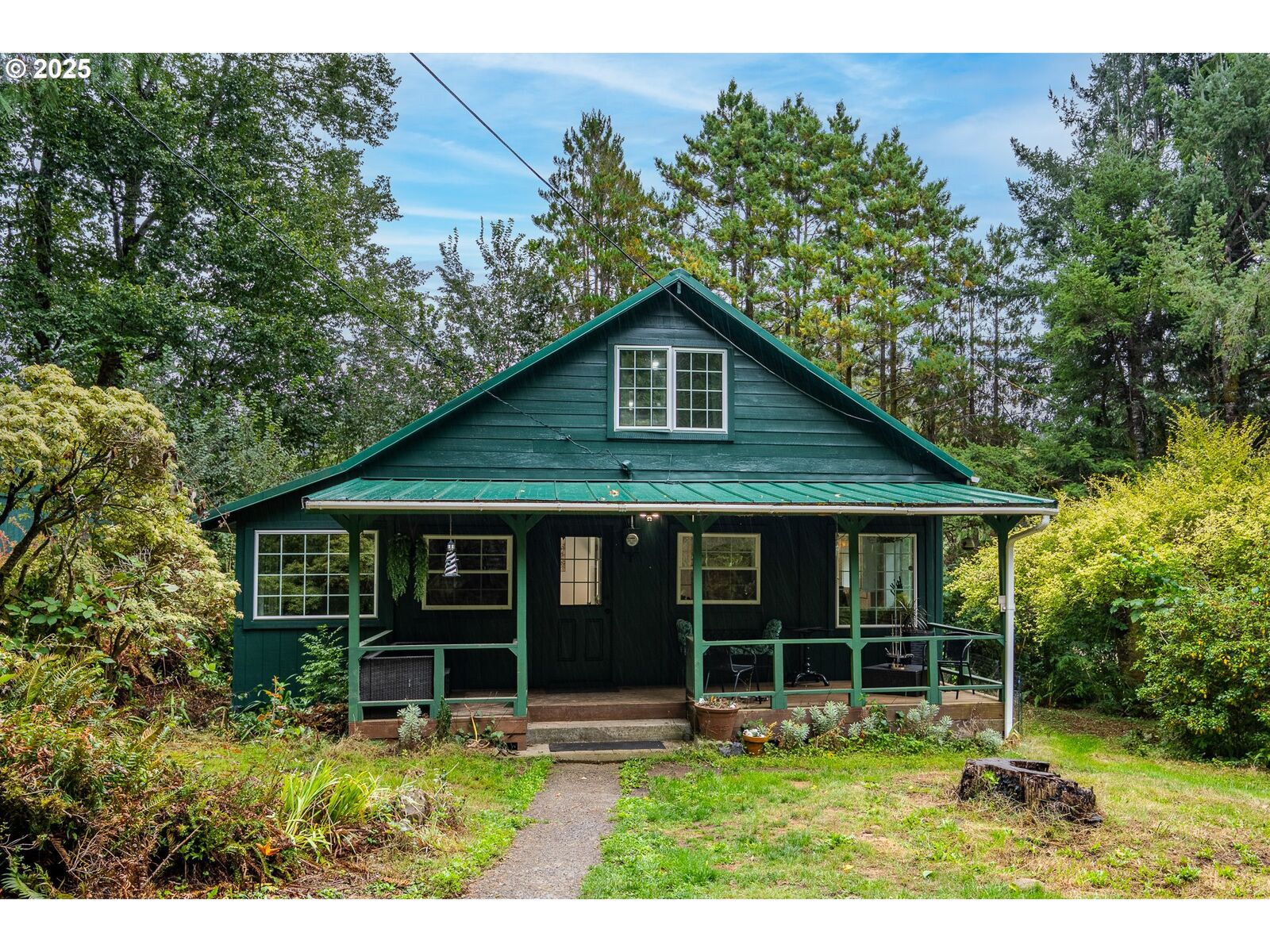Property Photo:  29 Neal Loop  OR 97391 
