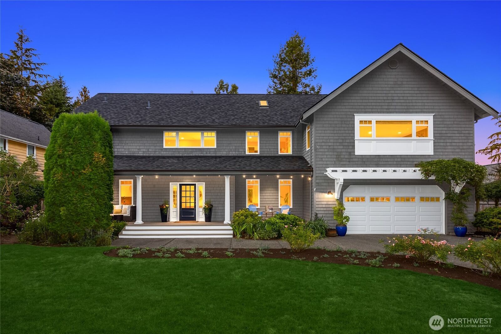 Property Photo:  7551  Madrona Drive NE  WA 98110 