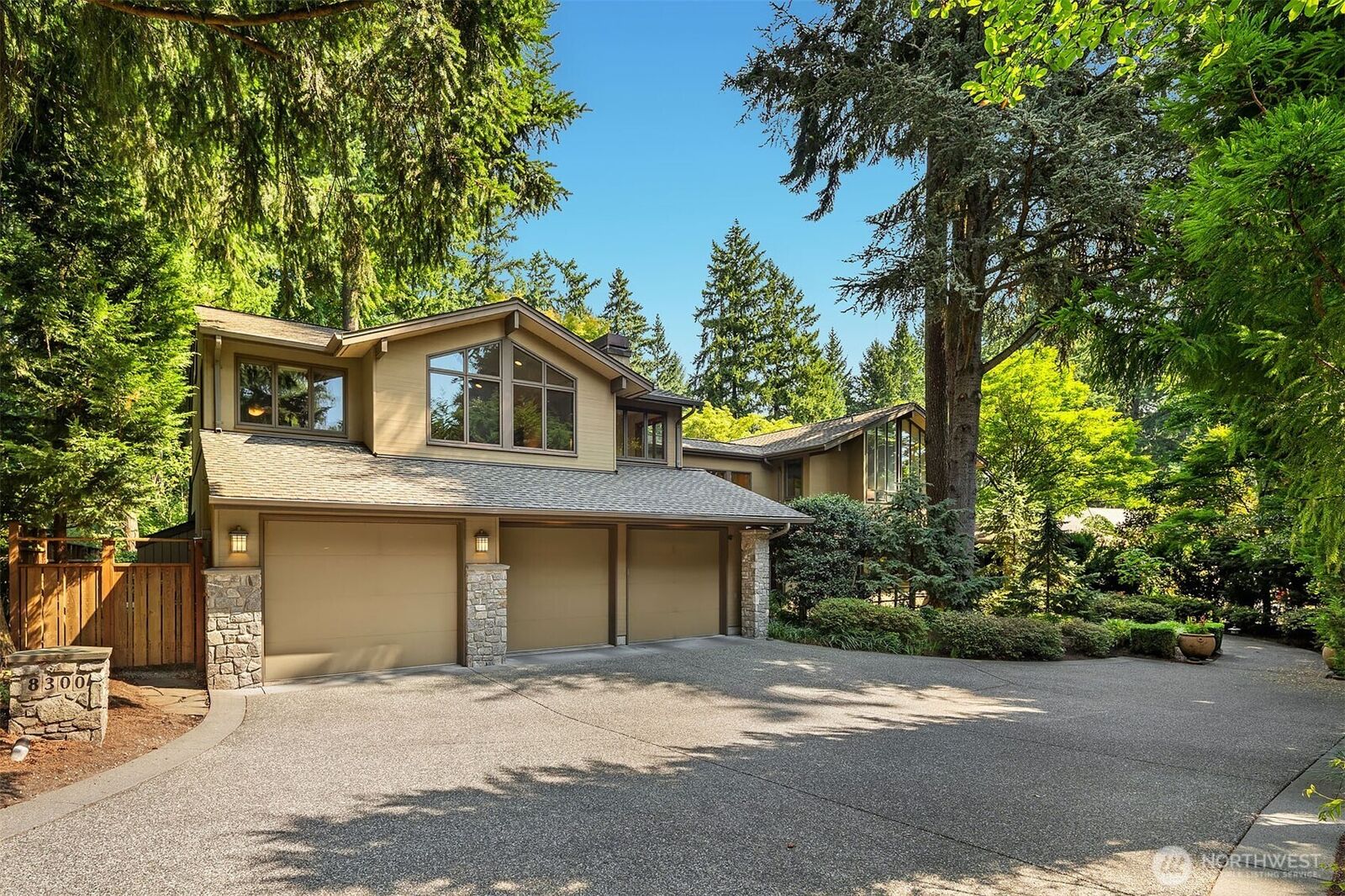 Property Photo:  8300 SE 82nd Street  WA 98040 
