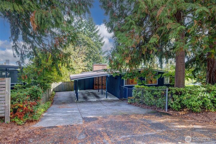 Property Photo:  16256  8th Avenue SW  WA 98166 