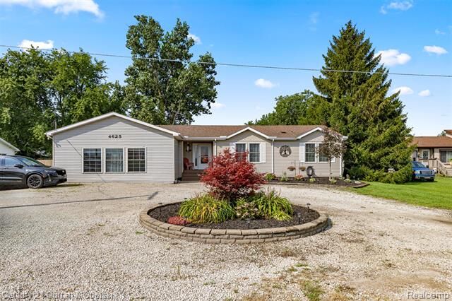 Property Photo: 4625 Bluebush Rd MI 48162
