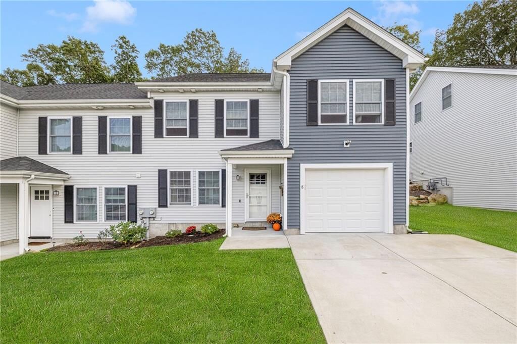 Property Photo:  8 Lily Lane 8  RI 02893 