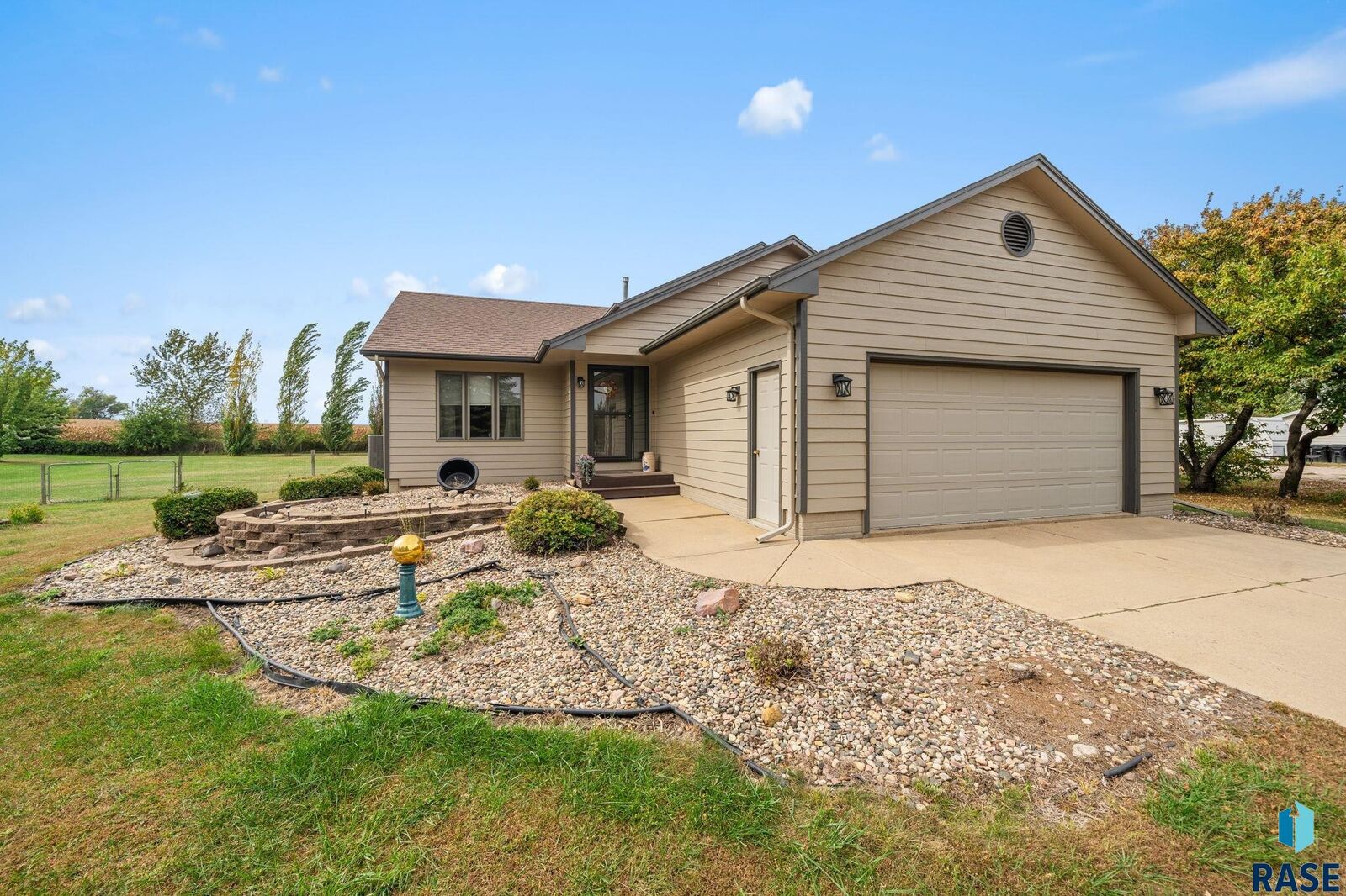 Property Photo:  26981 Elmen Pl  SD 57108 
